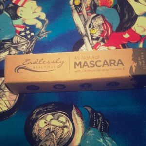 Black organic lengthing mascara